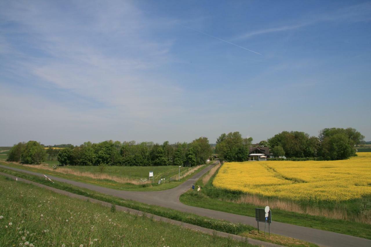 Deichwinzer Appartement Wremen Buitenkant foto
